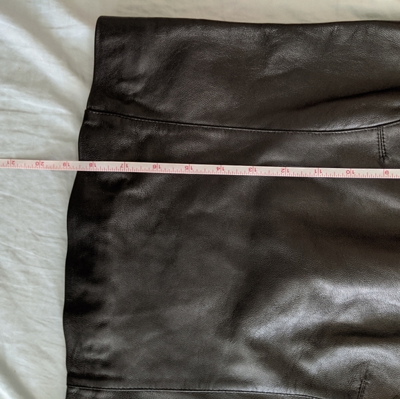 Aula Lamb Leather Top with Sheer Cap Sleeves - Picture 4 of 6